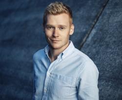 Sam  Bauer